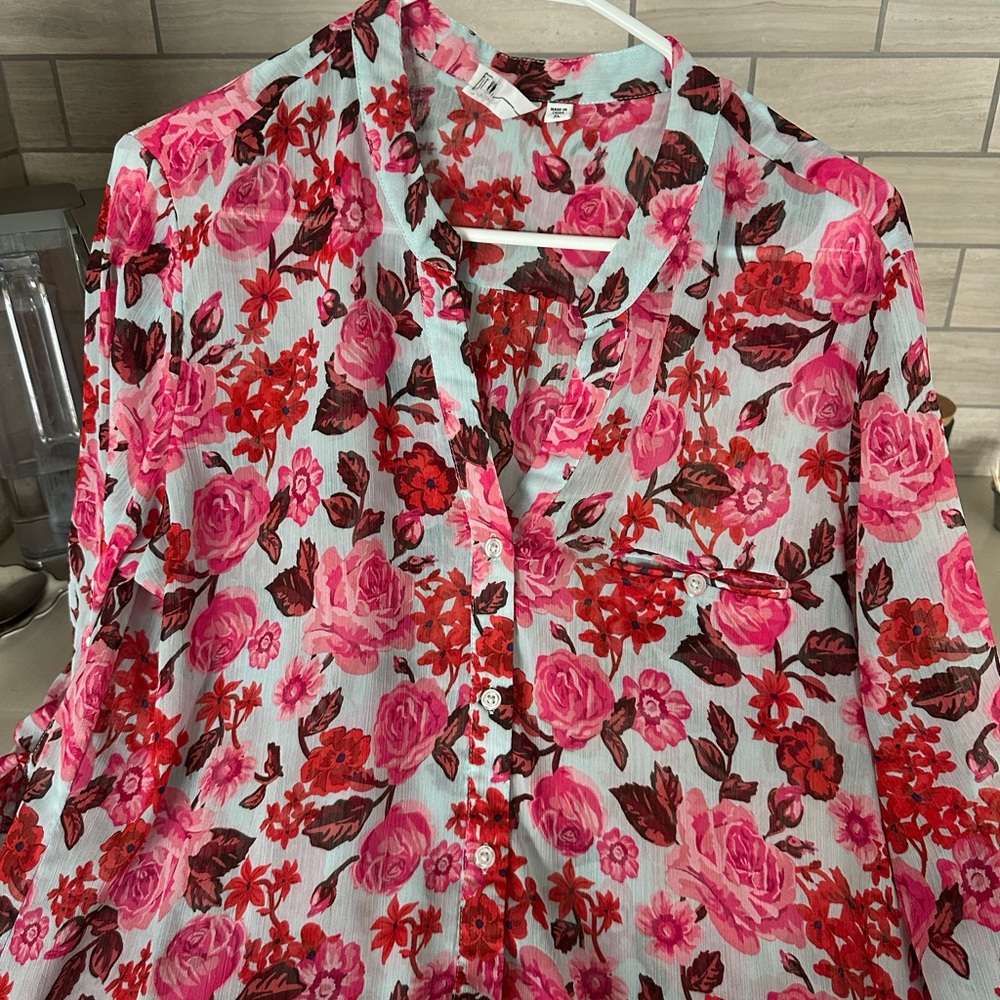 Kut from the Kloth Pink and Red Floral Blouse